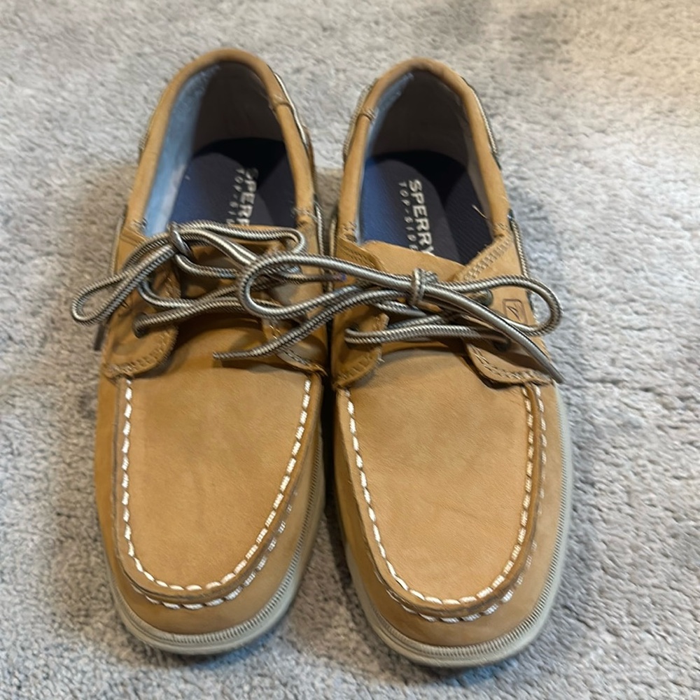 Like New Boys Sperry Top Sider Boat Shoes. Size 3